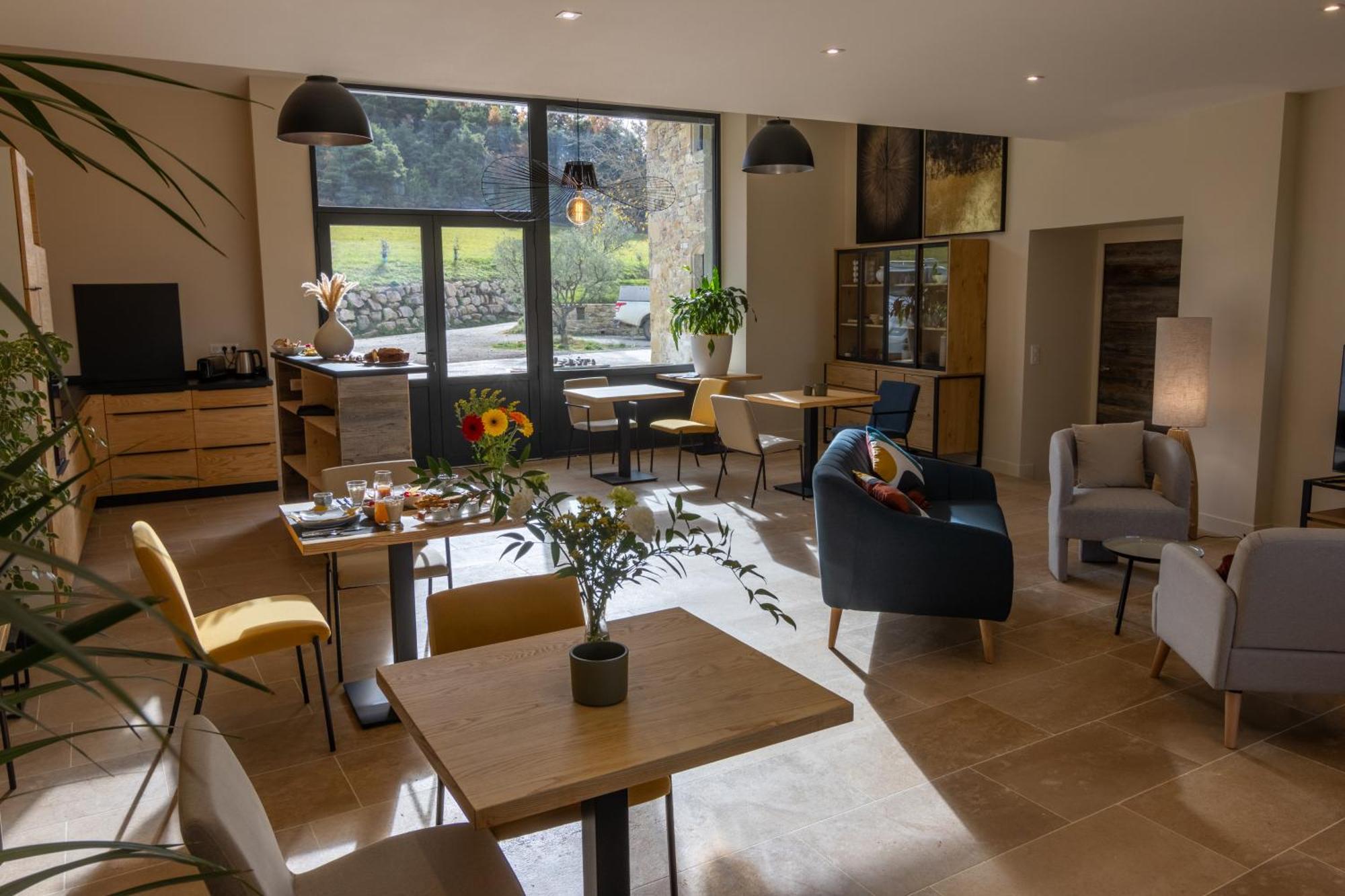 Crupies Domaine De Chabanne Bed & Breakfast エクステリア 写真